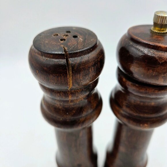 Wooden Salt Shaker And Pepper Mill Grinder Set Vintage 6” Read - Picture 5 of 12